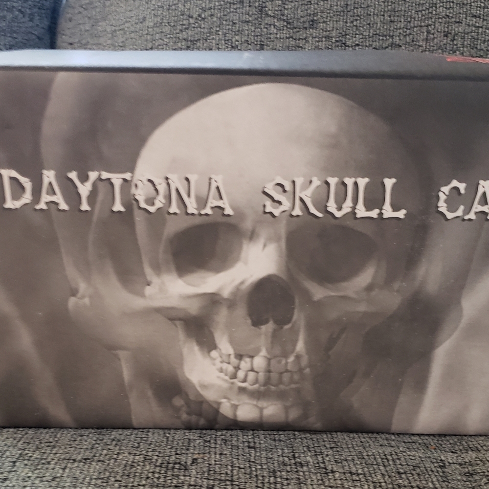 DAYTONA SKULL CAP HELMET